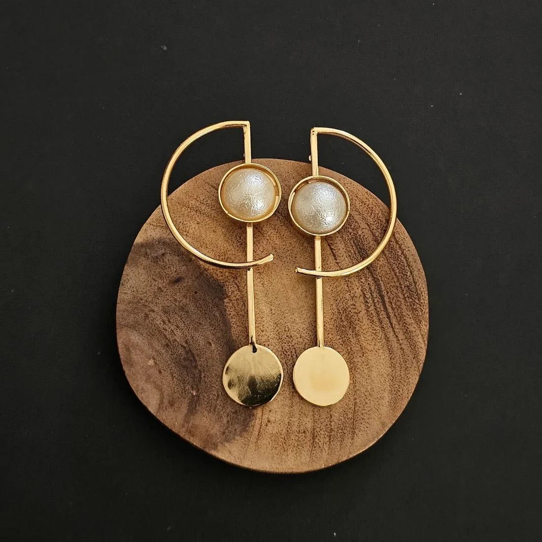 D Pearl Studs Earrings