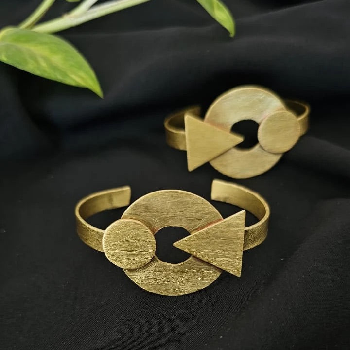 Geometric Cuff Bracelet (Adjustable)