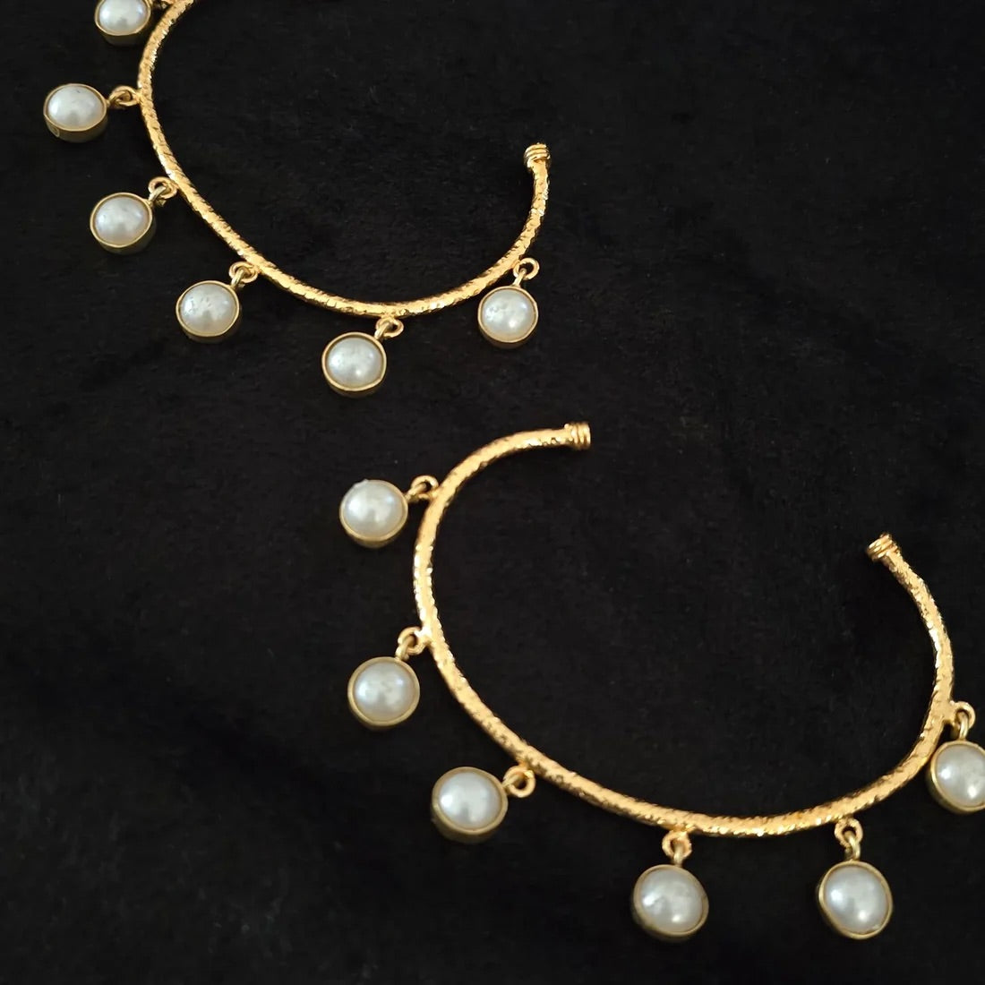 Pearl Cuff Bracelet (Adjustable)